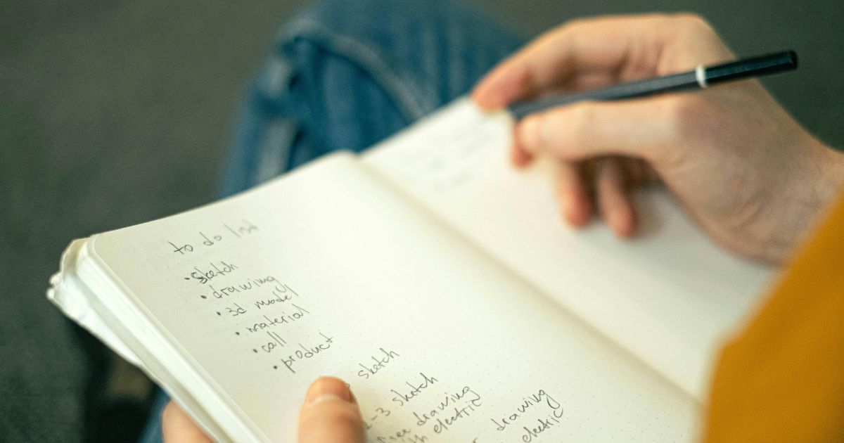 Experiențele unui autor debutant cu auto-publicarea