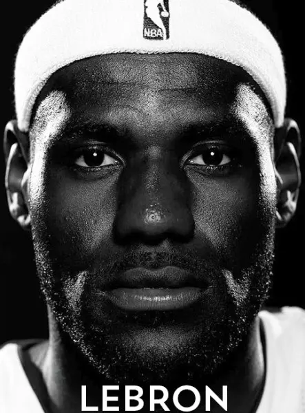 LEBRON - AZ ÉLETRAJZ LEBRON - AZ ÉLETRAJZ